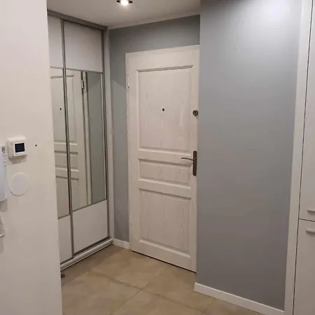 아파트 Pokoje Goscinne Pod Roza Stężyca